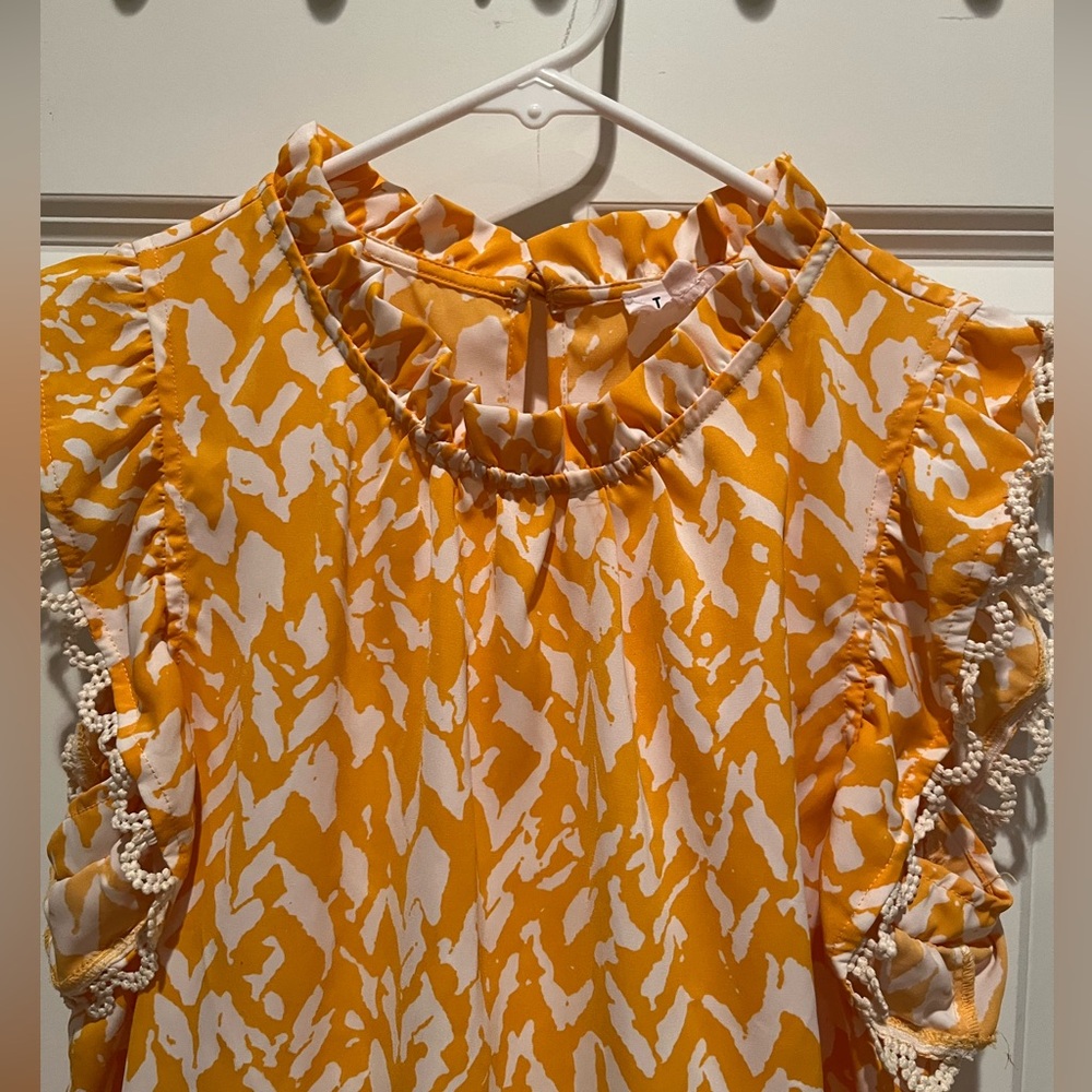 THML sleeveless blouse